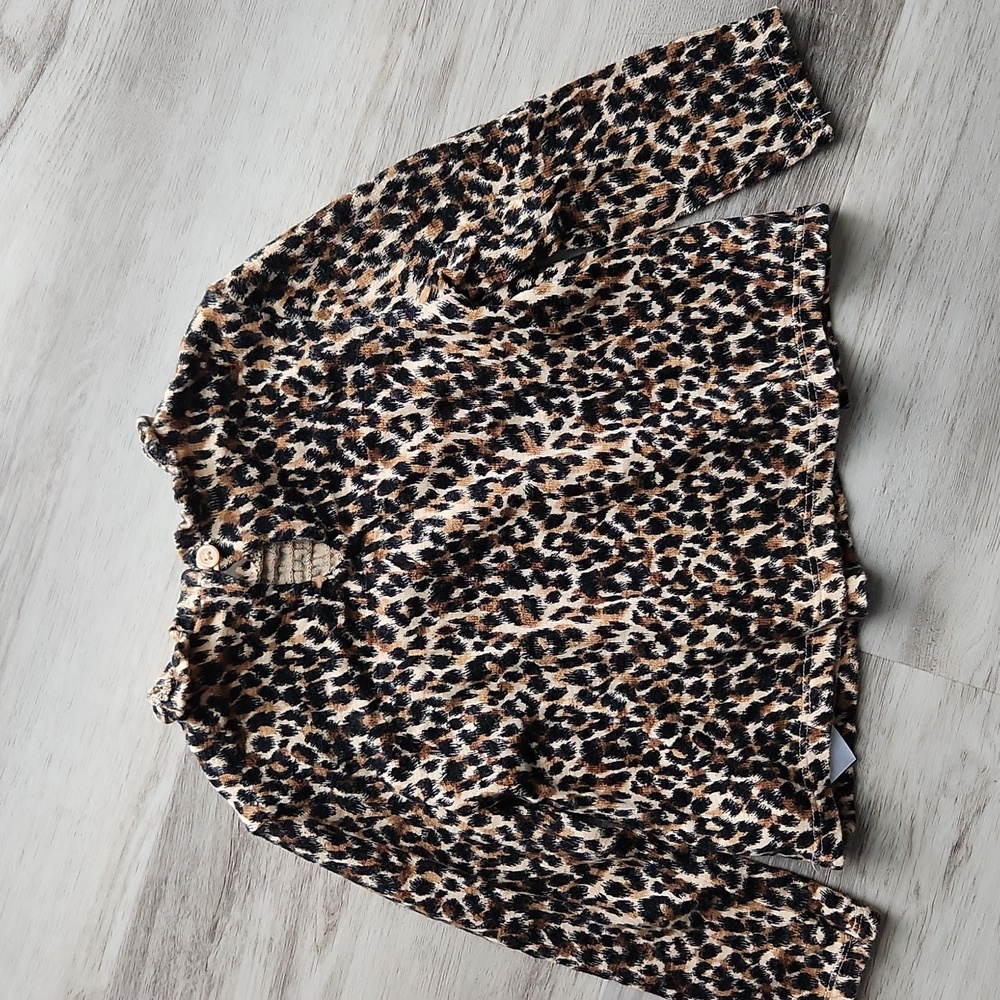 Old Navy Toddler Girl's Leopard Print Top - Picture 5 of 6
